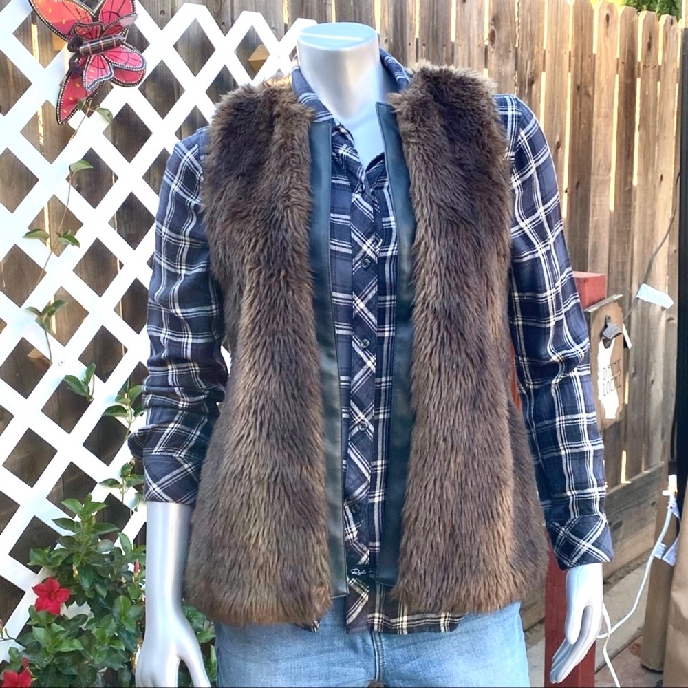 Sanctuary Clothing Los Ángeles open Vest